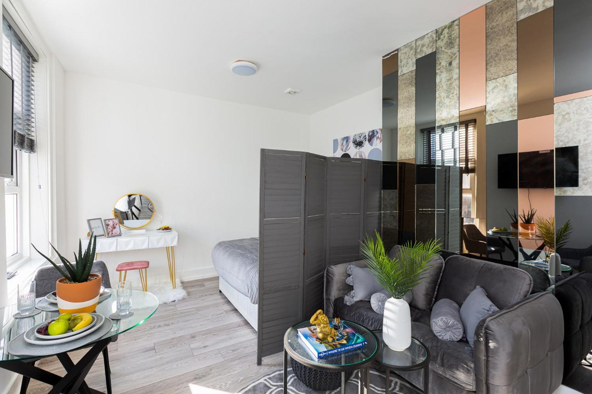 Trendy And Spacious Studio Near Notting Hill 1 伦敦 外观 照片